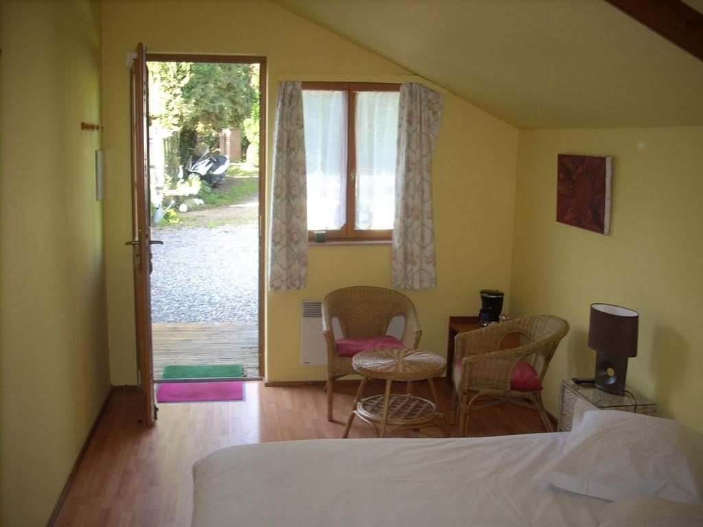 ブレン・ラルー B＆B レ ベルガーズ Bed & Breakfast 部屋 写真